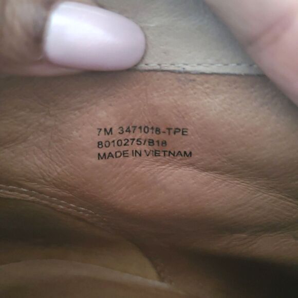 Frye Booties Women's Size 7 Taupe Brown Leather Lace Cutout Ankle Booties Zip-Up - Picture 11 of 13